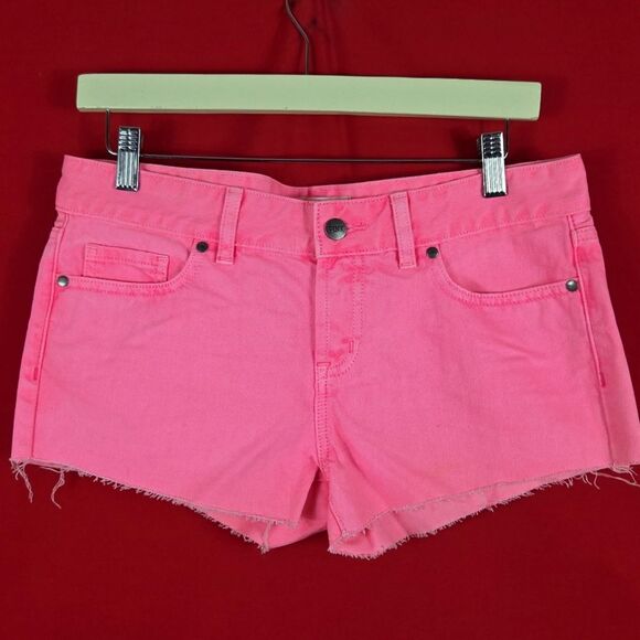 NEW Deadstock PINK Victoria's Secret Shorts Barbie Pink Womens Size 4 - Picture 1 of 6